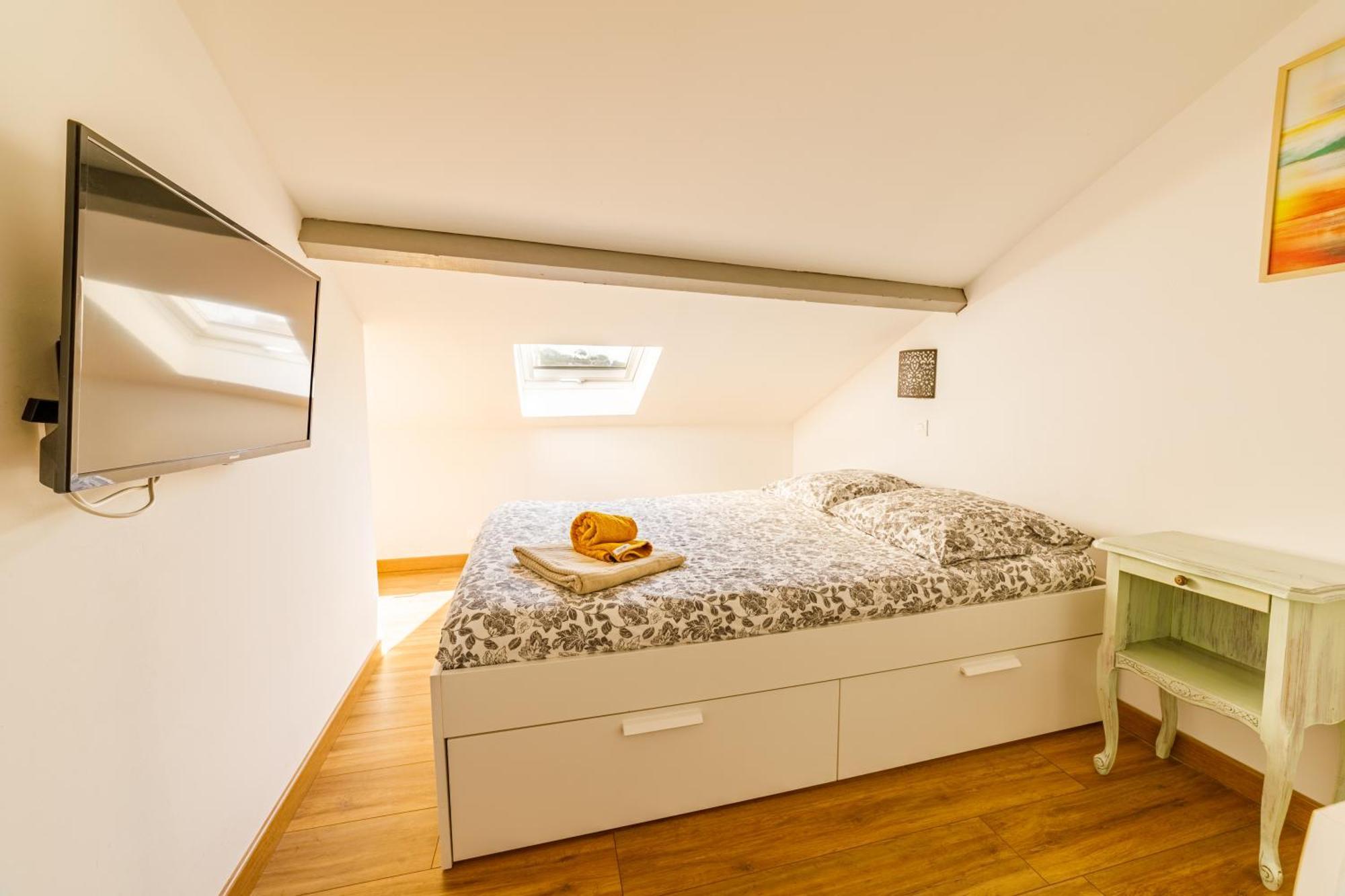 T3 Residence De Tourisme Voltaire Hyères Zewnętrze zdjęcie