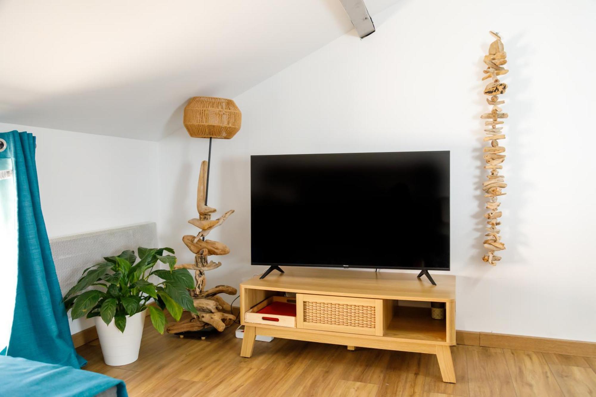 T3 Residence De Tourisme Voltaire Hyères Zewnętrze zdjęcie